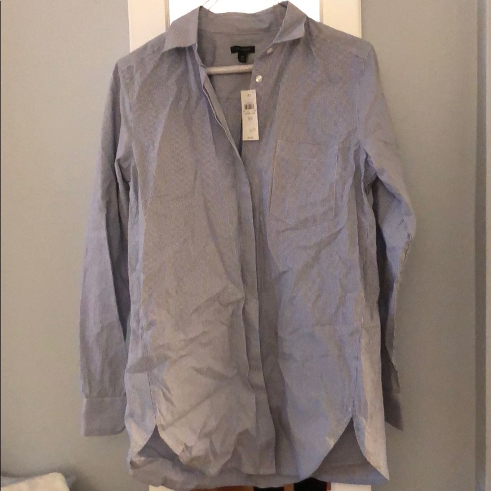 NWT Ann Taylor Button Down Maternity Shirt